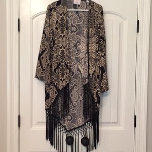 Fringed kimono
